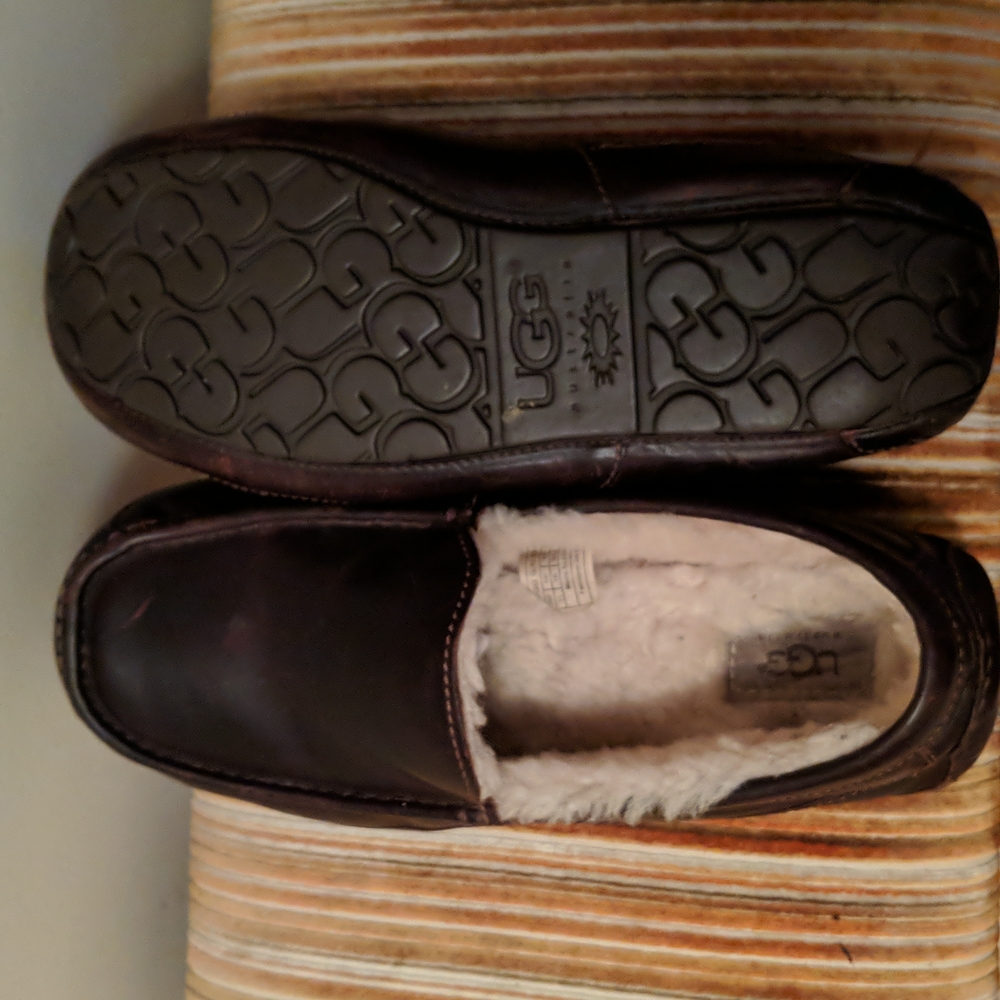 Ugg slippers
